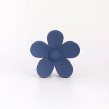 Load image into Gallery viewer, Ava Clips