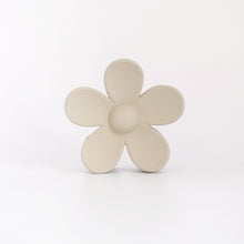 Load image into Gallery viewer, Ava Clips