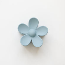 Load image into Gallery viewer, Ava Clips